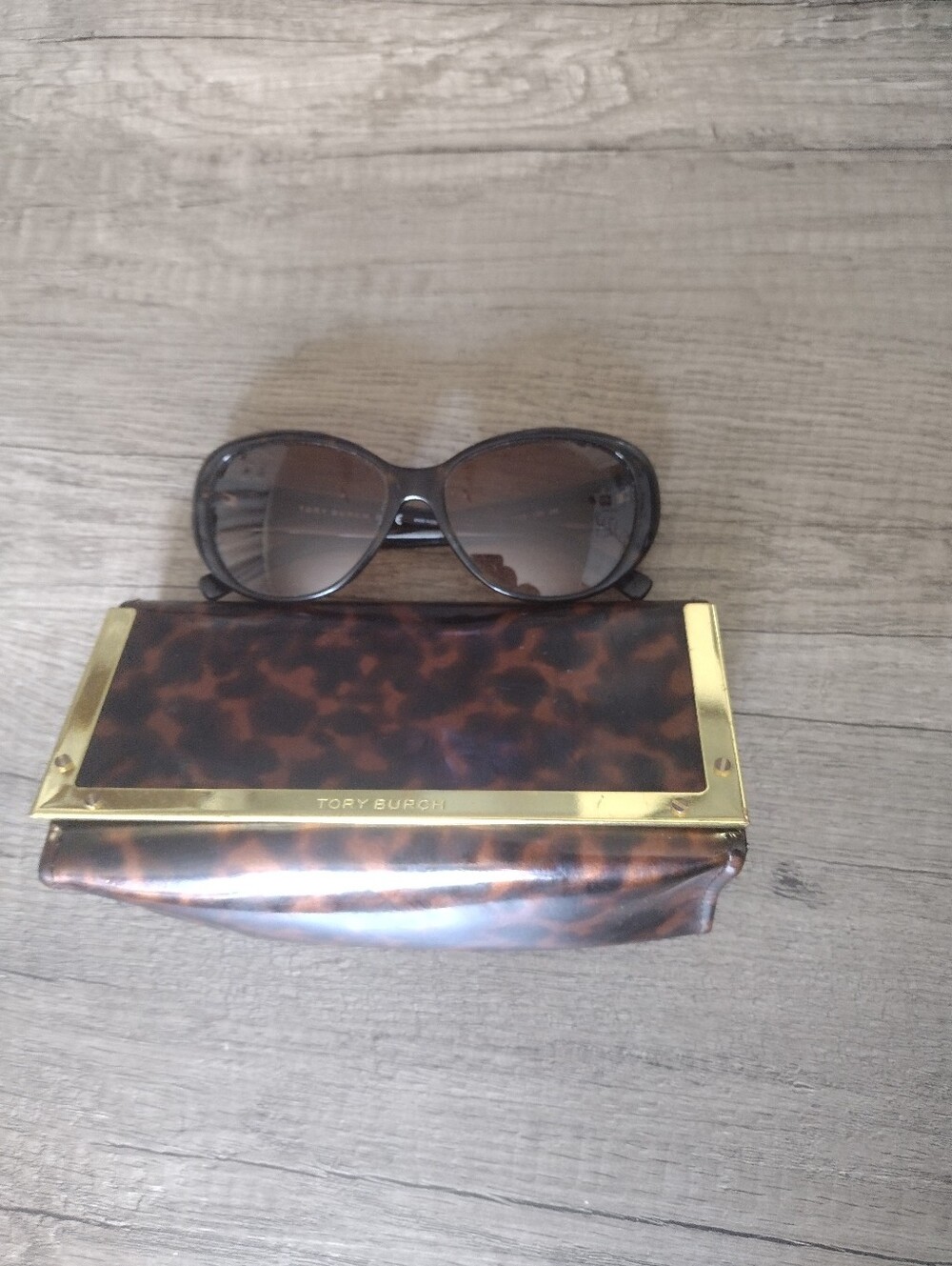 Tory Burch TY 7005 510/8 Sunglasses Frames 56-15 135 + Leopard Print Case